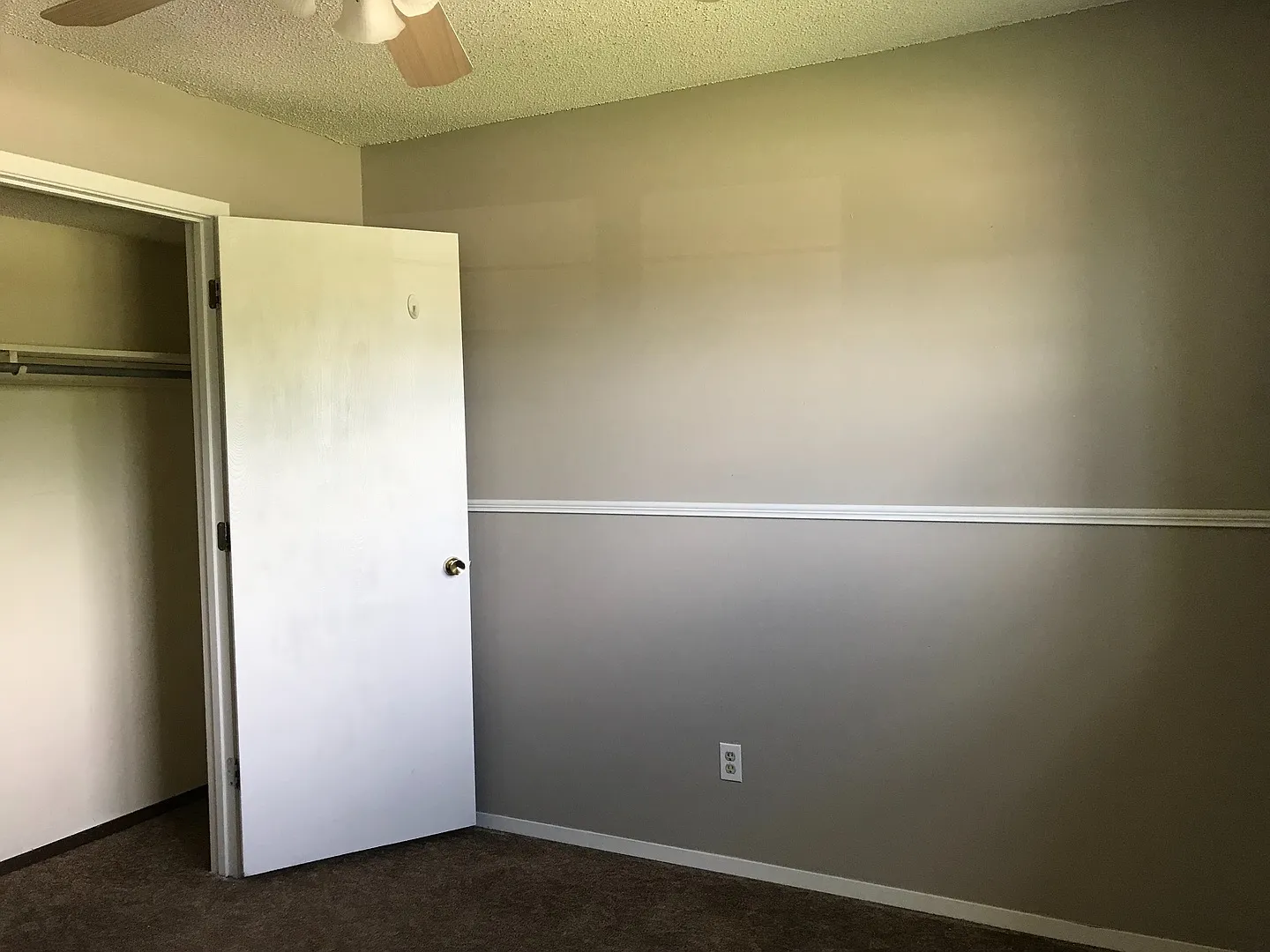 220 Apple Tree Ct — Photo 3
