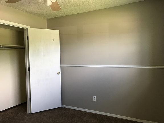 3rd image of 220 Apple Tree Ct APT 5