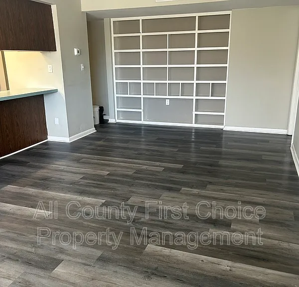 782 Village Lake Ter #203 — Photo 6