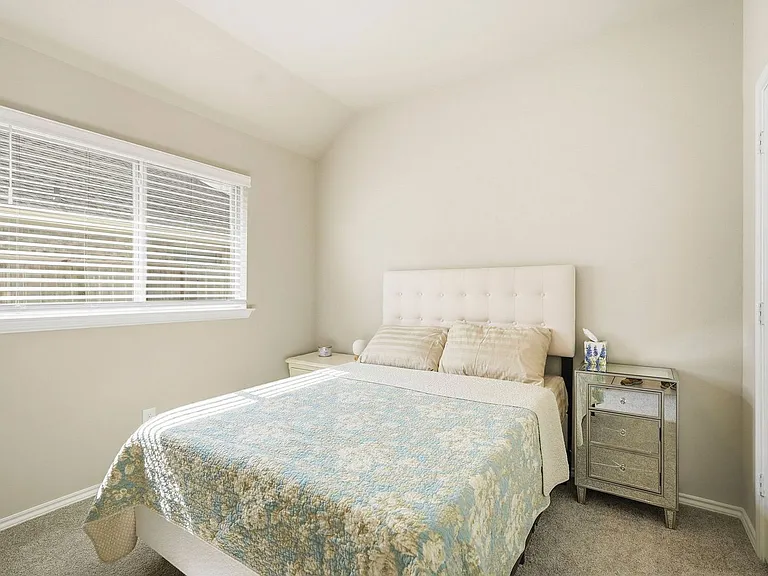 10526 Cabot Trl — Photo 21