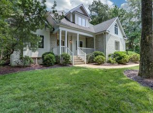 2701 Sugarberry Ln, Midlothian, VA 23113
