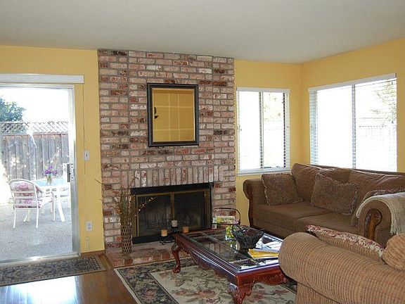 5th image of 2959 Silverland Dr