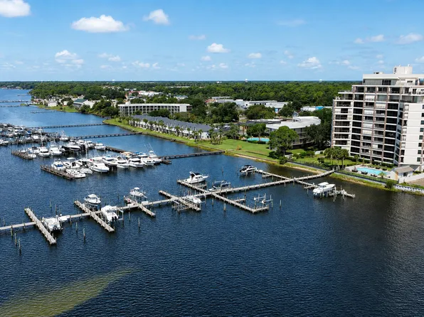 200 Miracle Strip Pkwy #302, Fort Walton Beach, FL 32547