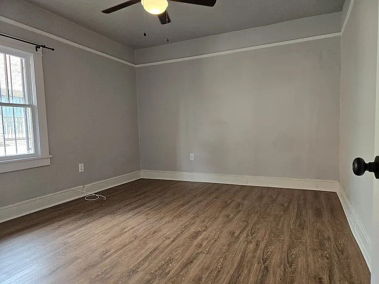 2930 Grant Ave — Photo 11
