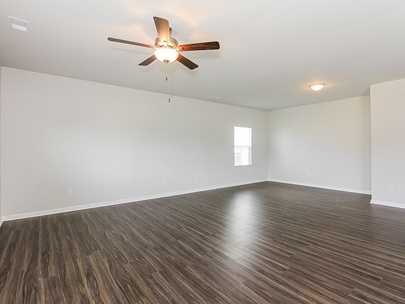 3rd image of 3907 Starry Sky Rd