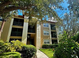 8960 Colonnades Ct E APT 922, Bonita Springs, FL 34135