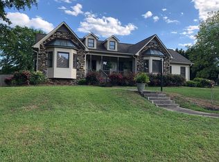 110 Old Road Way, Cropwell, AL 35054