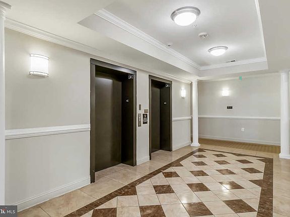 3rd image of 901 Macphail Woods Xing APT 1D