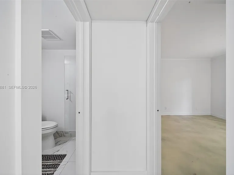 265 SE 10th St #1C — Photo 20