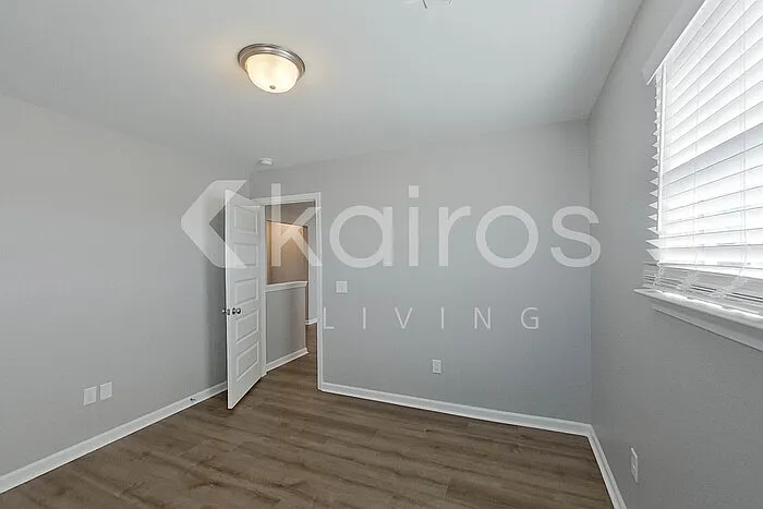 140 Western Red Cedar Dr — Photo 15