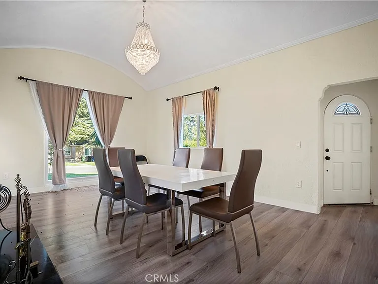 4615 Grand La Canada — Photo 2