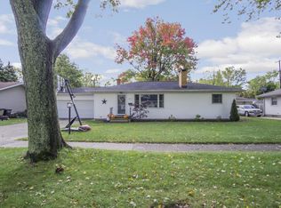 1487 W Summit Ave, Muskegon, MI 49441