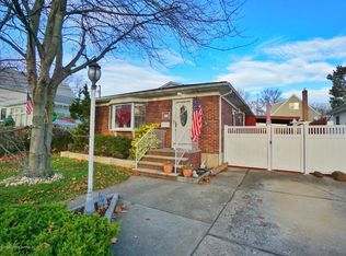 353 Armstrong Ave, Staten Island, NY 10308