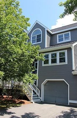 3rd image of 1200 Salem St APT 111
