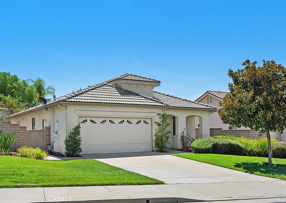 1st image of 29416 Honneywood Dr