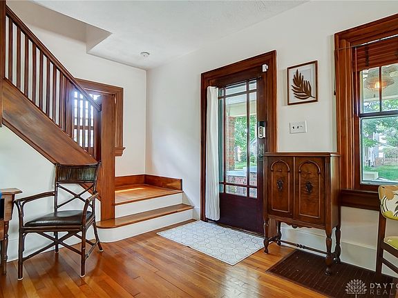 4th image of 206 Peach Orchard Ave