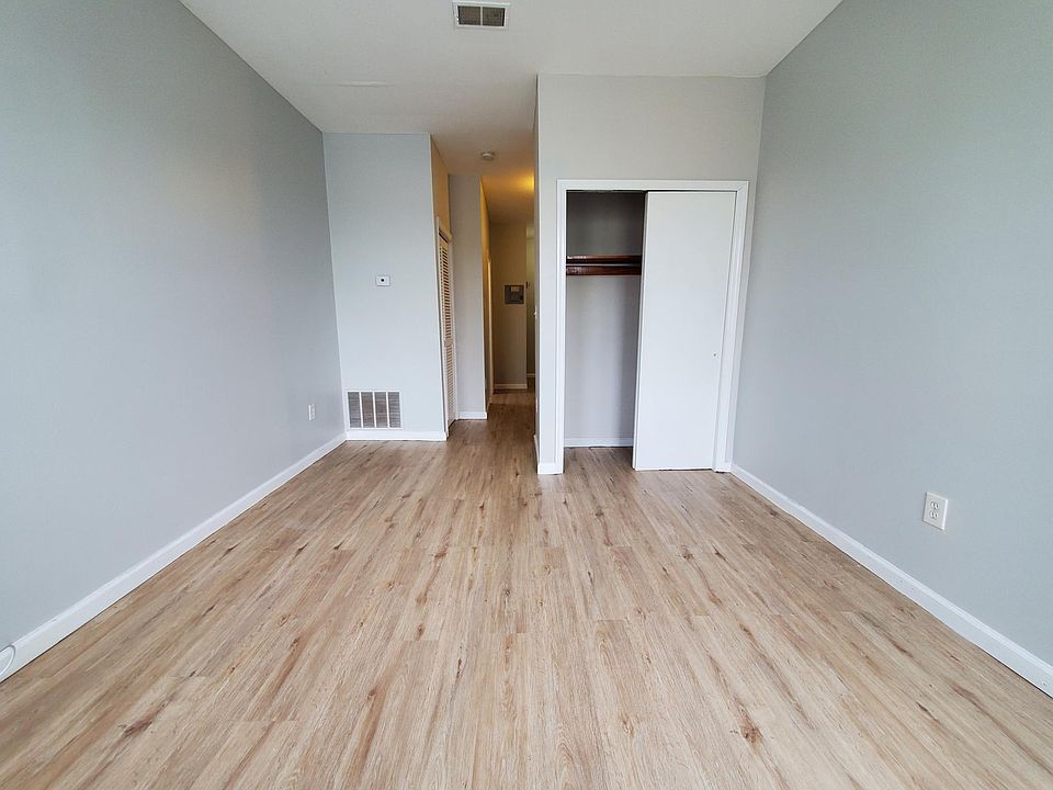 2nd image of 209 New York Ave APT 11A
