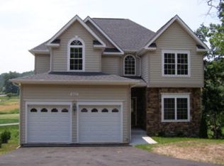 620 Vista Falls Rd, Arden, NC 28704