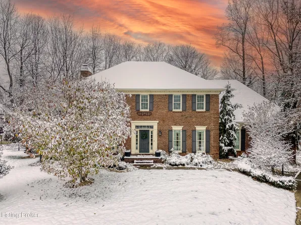 10930 Old Harrods Woods Cir, Louisville, KY 40223