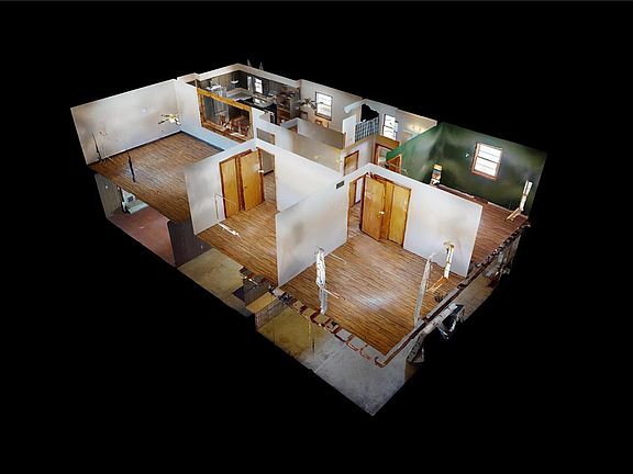 2nd image of 1672 Lake View Dr