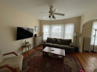 2471 S Howell Ave, Milwaukee, WI 53207