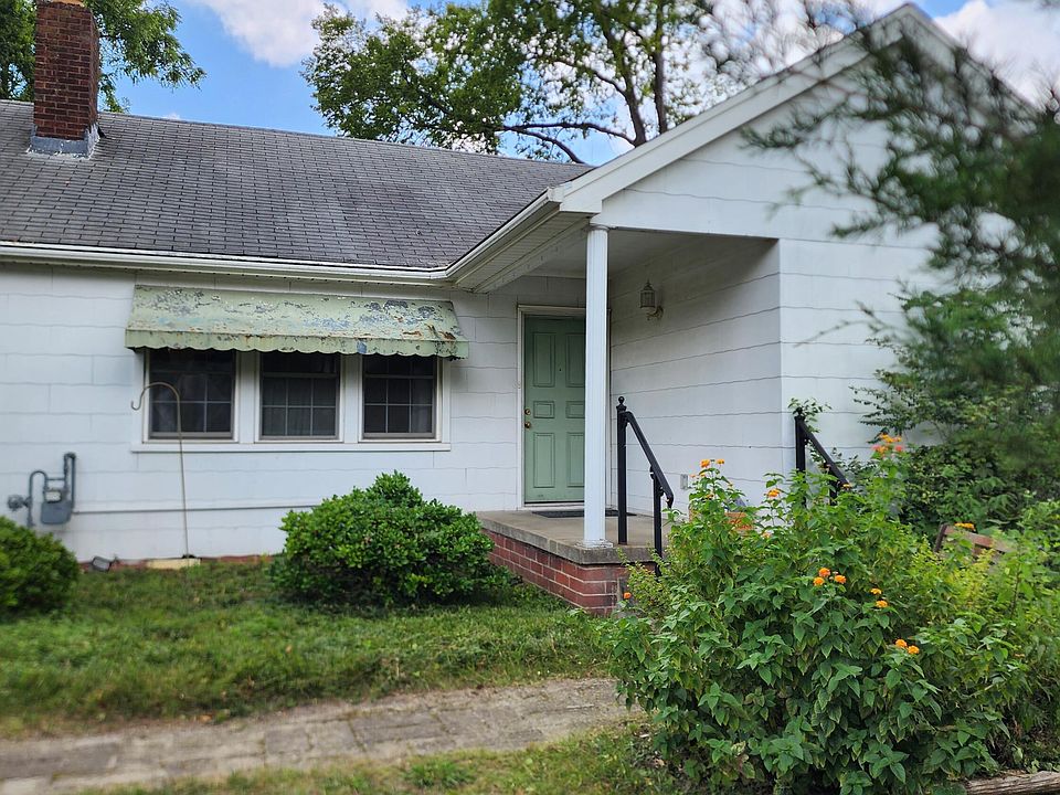 1st image of 4403 Montview Dr