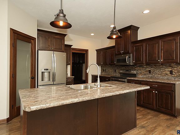 4th image of 8201 E Arctic Willow Cir