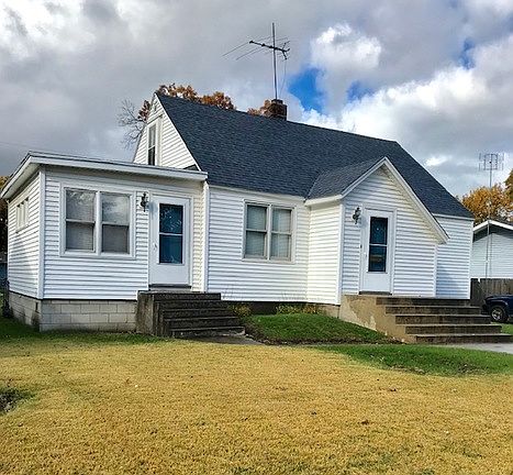 2nd image of 2636 Lawrence St
