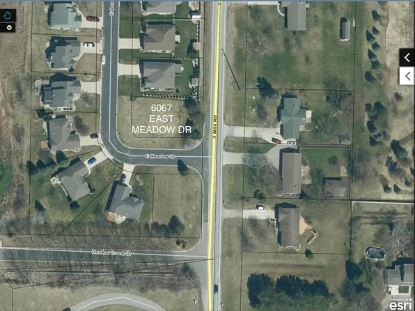 6067 E Meadow Dr, Bay City, MI 48706