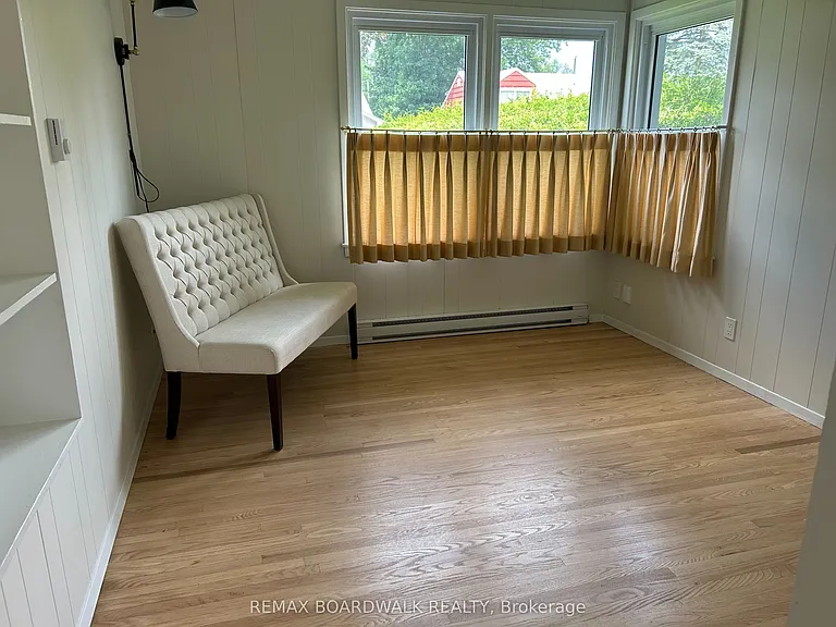 15 Butterfield Pl — Photo 6