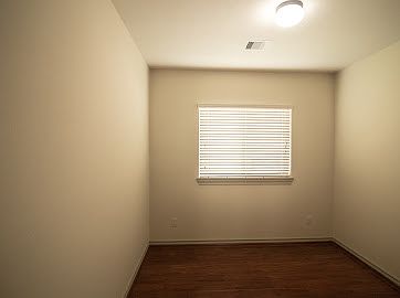 4th image of 3426 Selene Dr