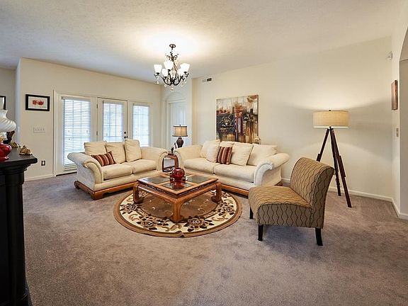 3rd image of 5858 Yellowfin Ln