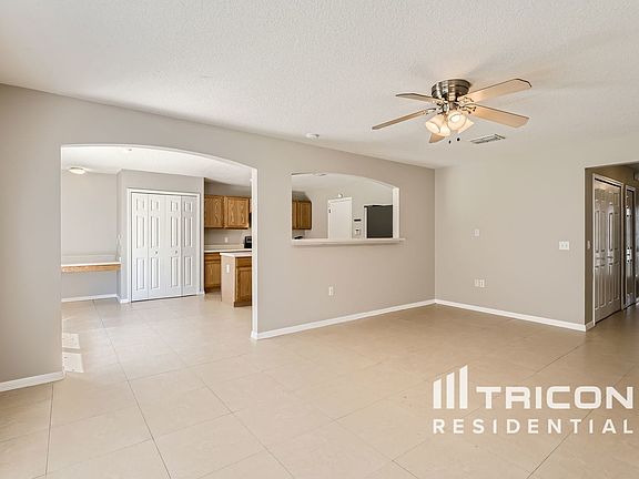 3rd image of 17017 Lixberry Way