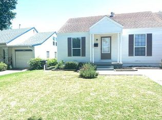 3565 W 5th St #B, Fort Worth, TX 76107