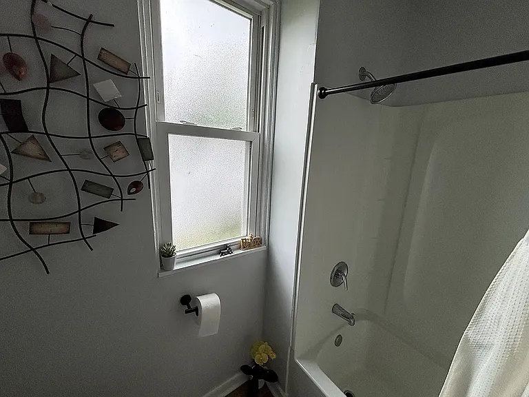 810 Taylor Ave — Photo 14