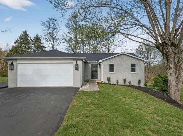 3766 Old Bridge Rd, Cookeville, TN 38506