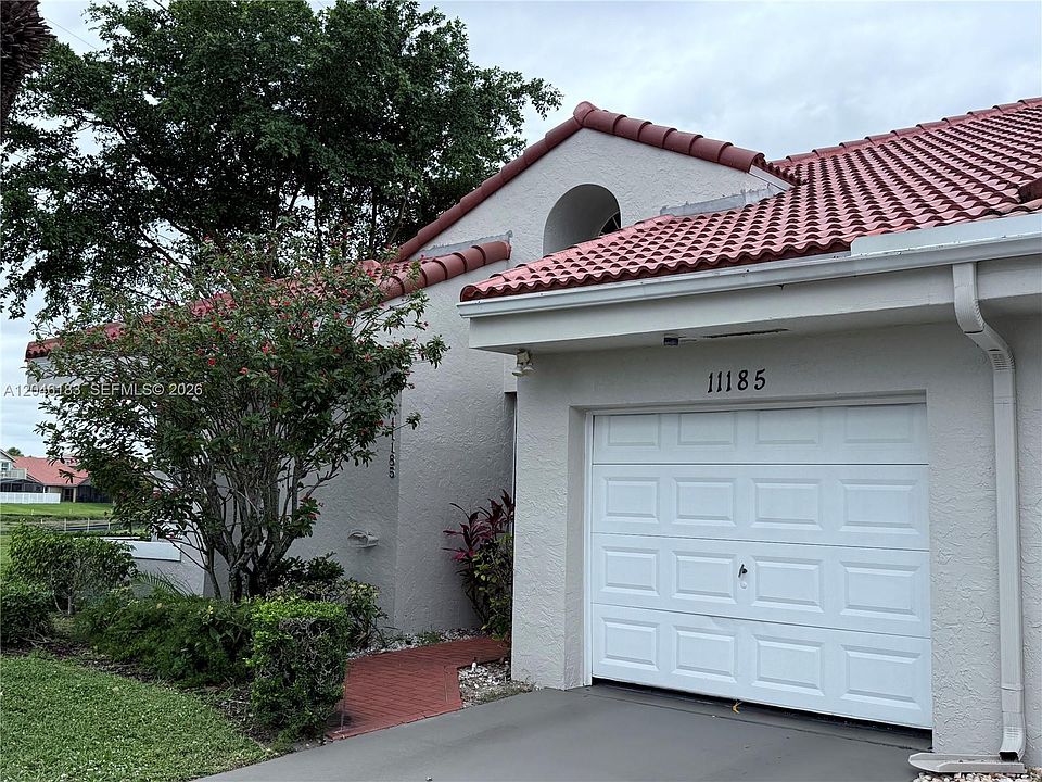 1st image of 11185 Rios Rd