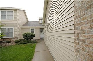 4th image of 7544 Woodbridge Ln