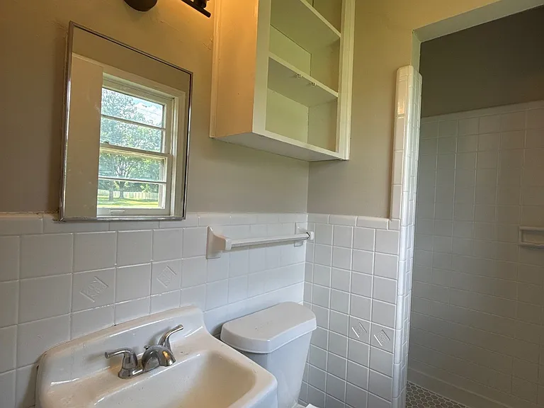 1228 Old Brighton Rd — Photo 22