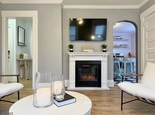 35 Cloverhill Pl #2, Montclair, NJ 07042
