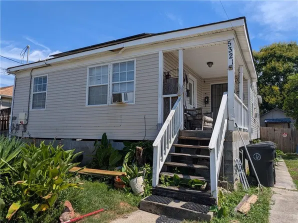 5321 Warrington Dr, New Orleans, LA 70122