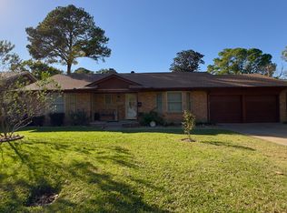 1028 Woodland Dr, Arlington, TX 76012