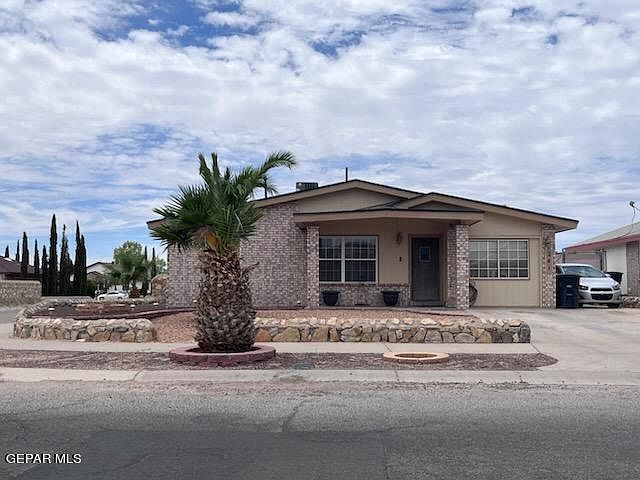 1st image of 241T Tierra Linda Dr