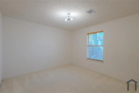 1008 Lake Trail Dr — Photo 16
