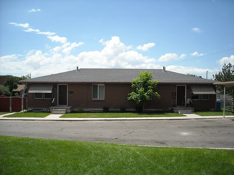 268 W Pioneer Cir — Photo 12