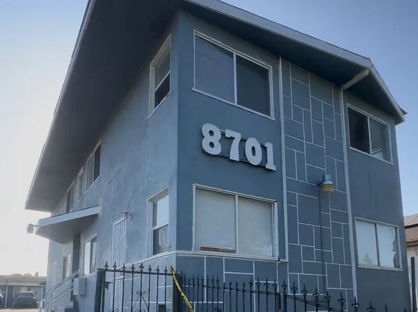 8703 Orchard Ave, Los Angeles, CA 90044