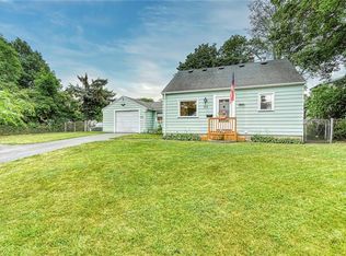 315 Mosley Rd, Rochester, NY 14616