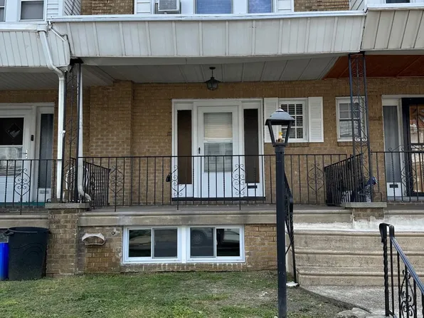 950 Marcella St, Philadelphia, PA 19124