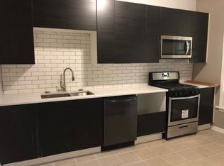 7141 S May St, Chicago, IL 60621