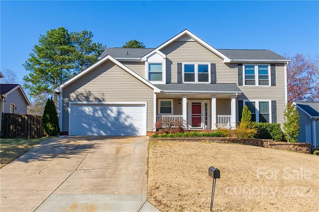 12136 Woodside Falls Rd Pineville NC 28134 Zillow